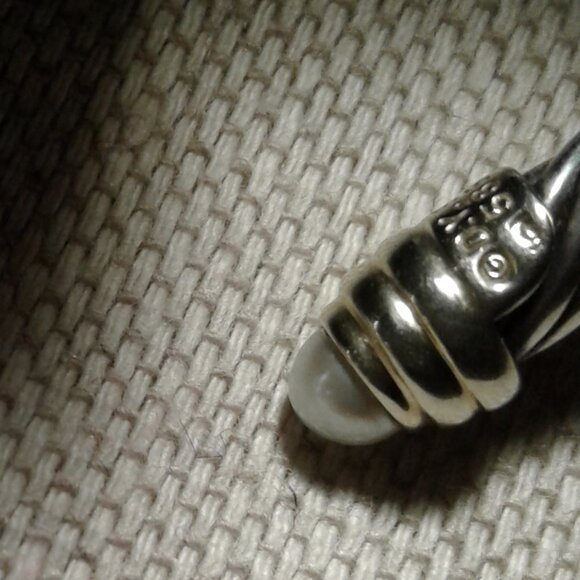 NEW! David Yurman 5mm Pearl SS 925 and 14 karat Bangle Bracelet - Picture 8 of 9